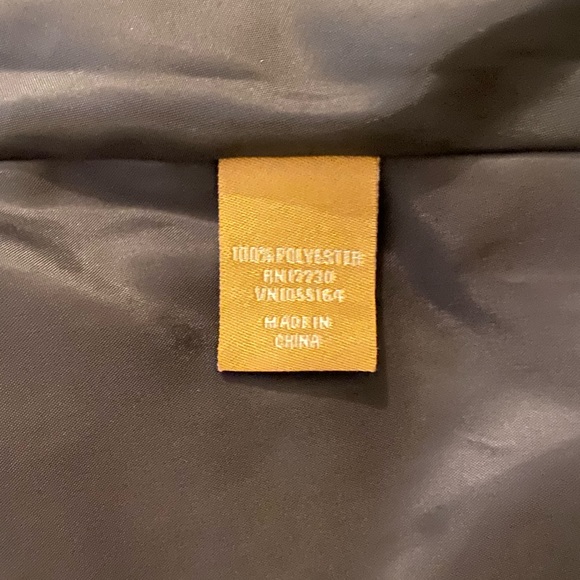 Black satin halter dress - Picture 15 of 16